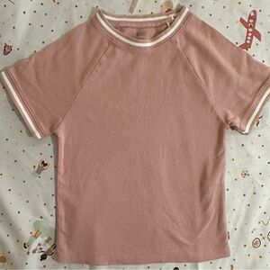 Levi's Pink Raglan Crop Top